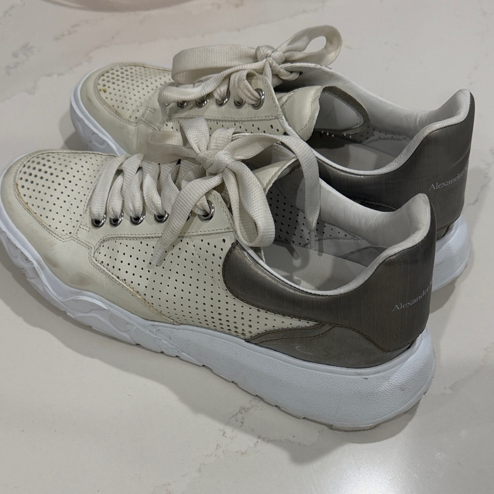 Alexander McQueen perforated court trainer White and beige Men's Sneakers